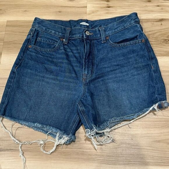 Old Navy High Waisted Jean Mom Shorts Women’s 4 - Picture 1 of 4